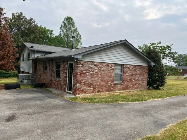 $2,495 | 106 Elnora Drive, Hendersonville, TN 37075