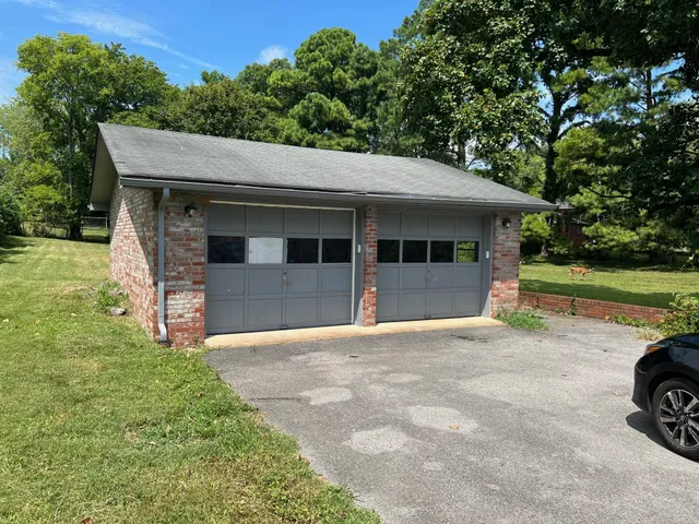 $2,495 | 106 Elnora Drive, Hendersonville, TN 37075