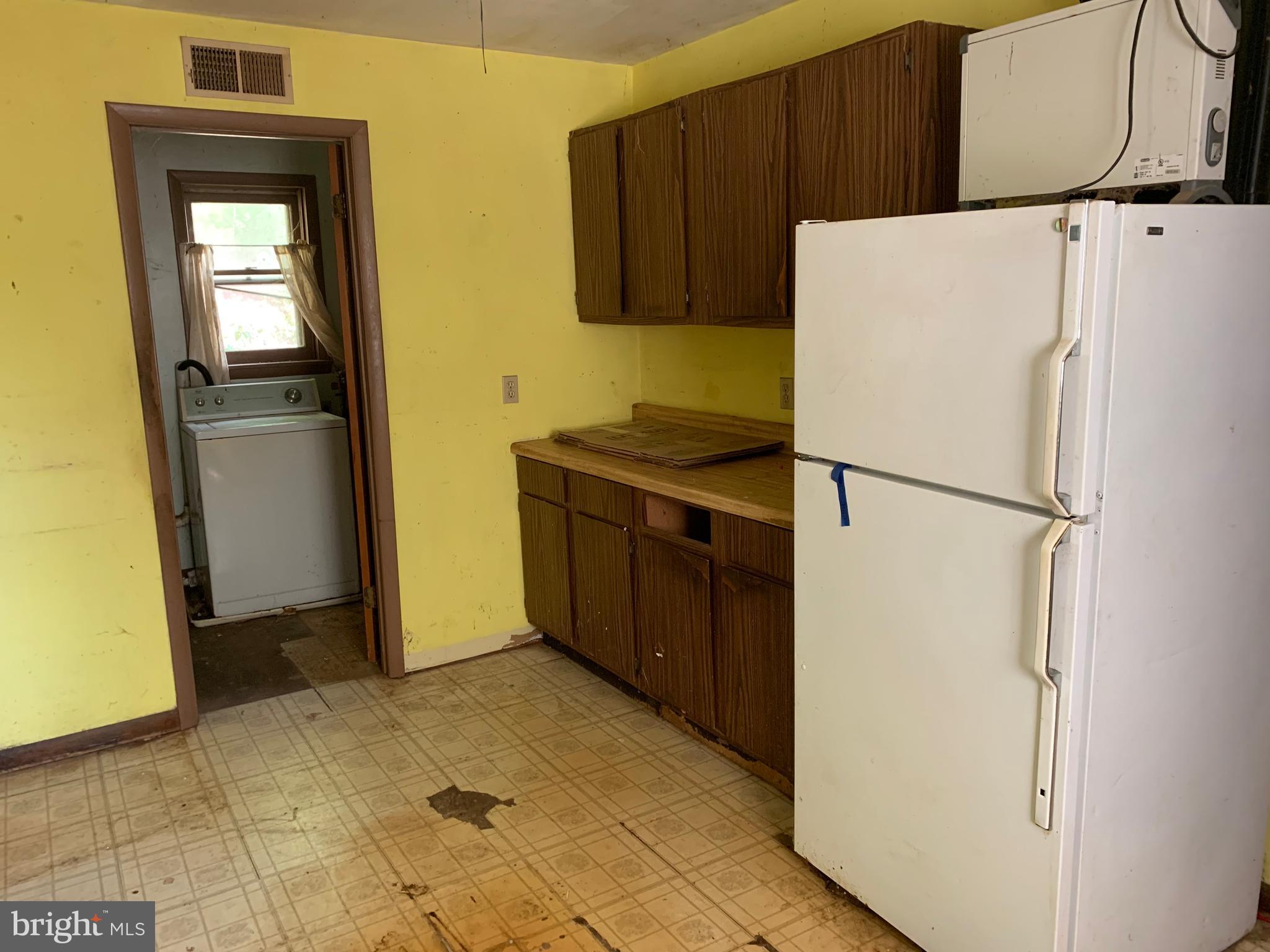 6824 Mountain Church Road Middletown, MD 21769 - Photo 10 of 15 Kitchen