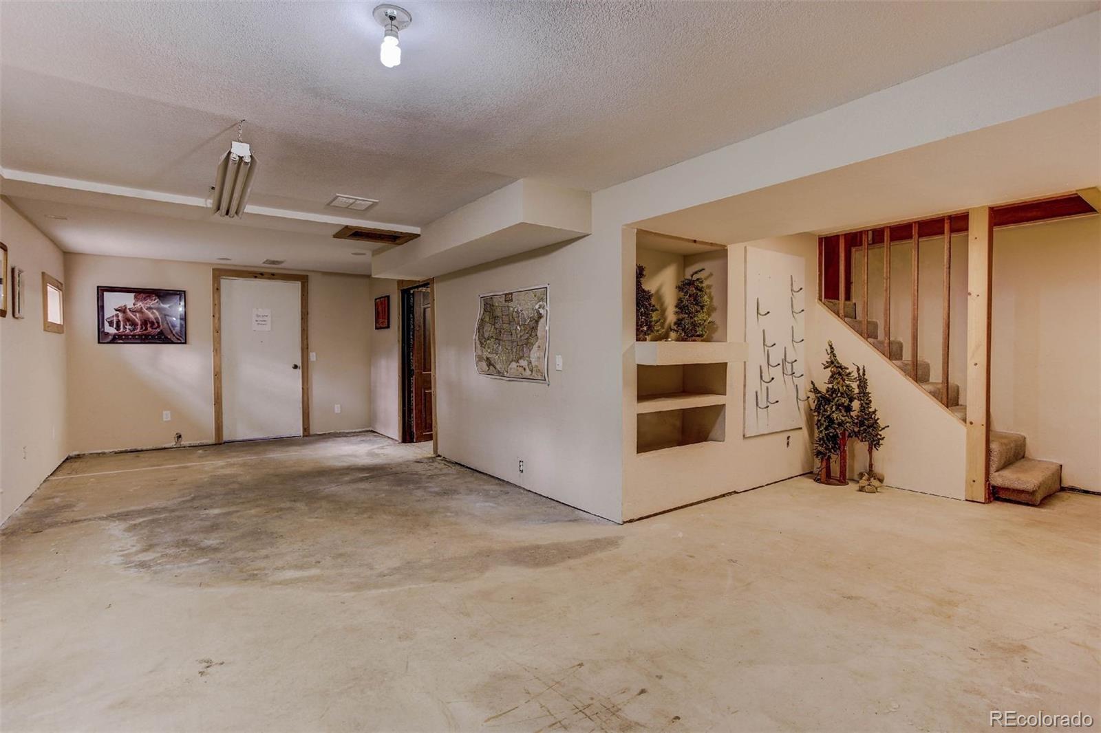 171 Wichita Road Lyons, CO 80540 - Photo 33 of 40 Gallery Image 33