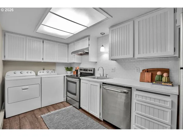 $220,000 | 12776 Southeast 110th Court, Clackamas, OR 97015