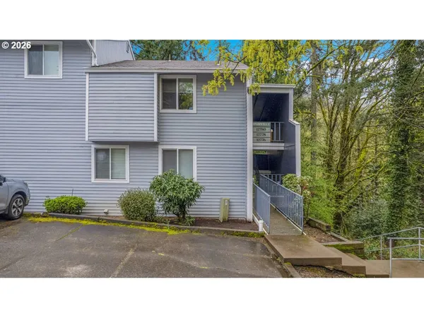 $220,000 | 12776 Southeast 110th Court, Clackamas, OR 97015