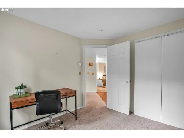 $220,000 | 12776 Southeast 110th Court, Clackamas, OR 97015