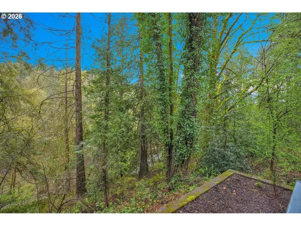 $220,000 | 12776 Southeast 110th Court, Clackamas, OR 97015
