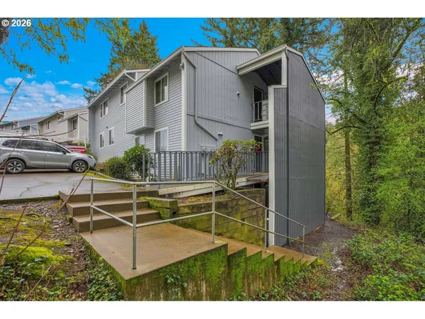 $220,000 | 12776 Southeast 110th Court, Clackamas, OR 97015