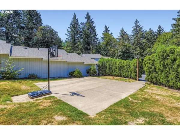 $220,000 | 12776 Southeast 110th Court, Clackamas, OR 97015