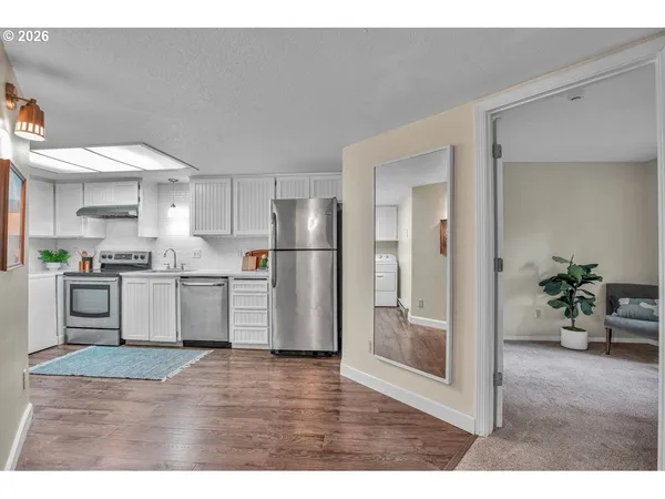 $220,000 | 12776 Southeast 110th Court, Clackamas, OR 97015