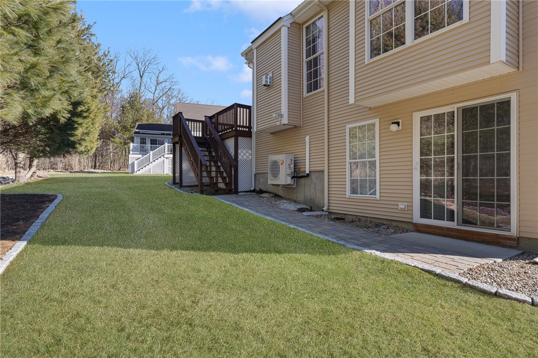 31 Cambridge Circle Smithfield, RI 02917 - Photo 38 of 43