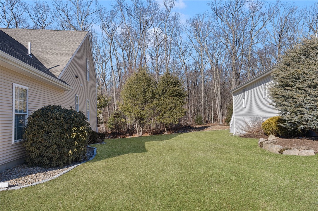 31 Cambridge Circle Smithfield, RI 02917 - Photo 41 of 43