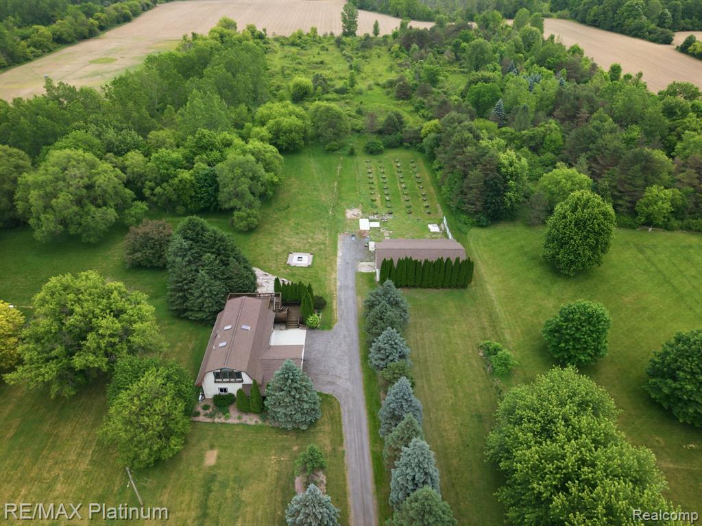 4328 North Gale Road Davison, MI 48423 - Photo 4 of 53