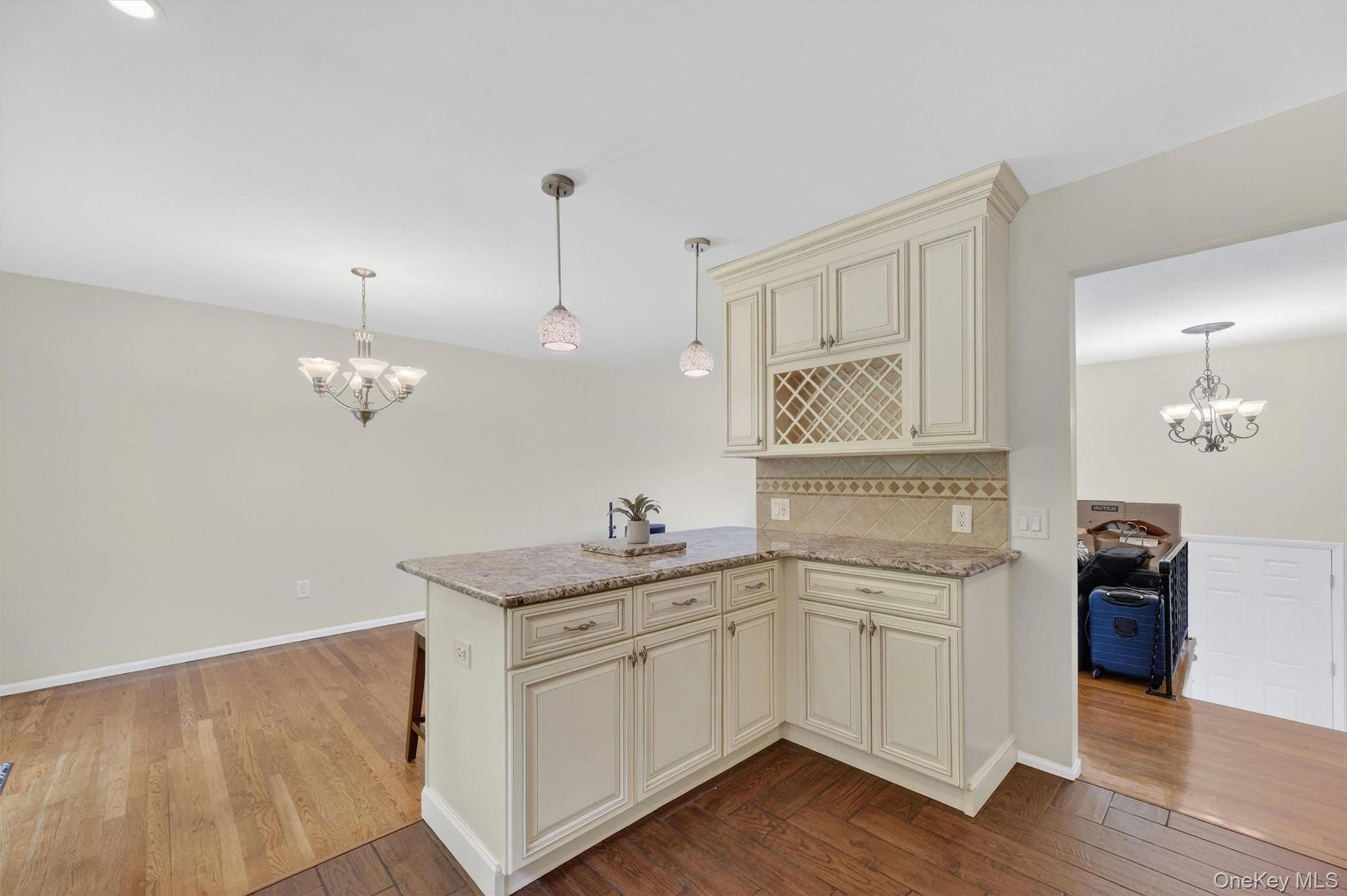 37 Surrey Road Chester, NY 10918 - Photo 12 of 38
