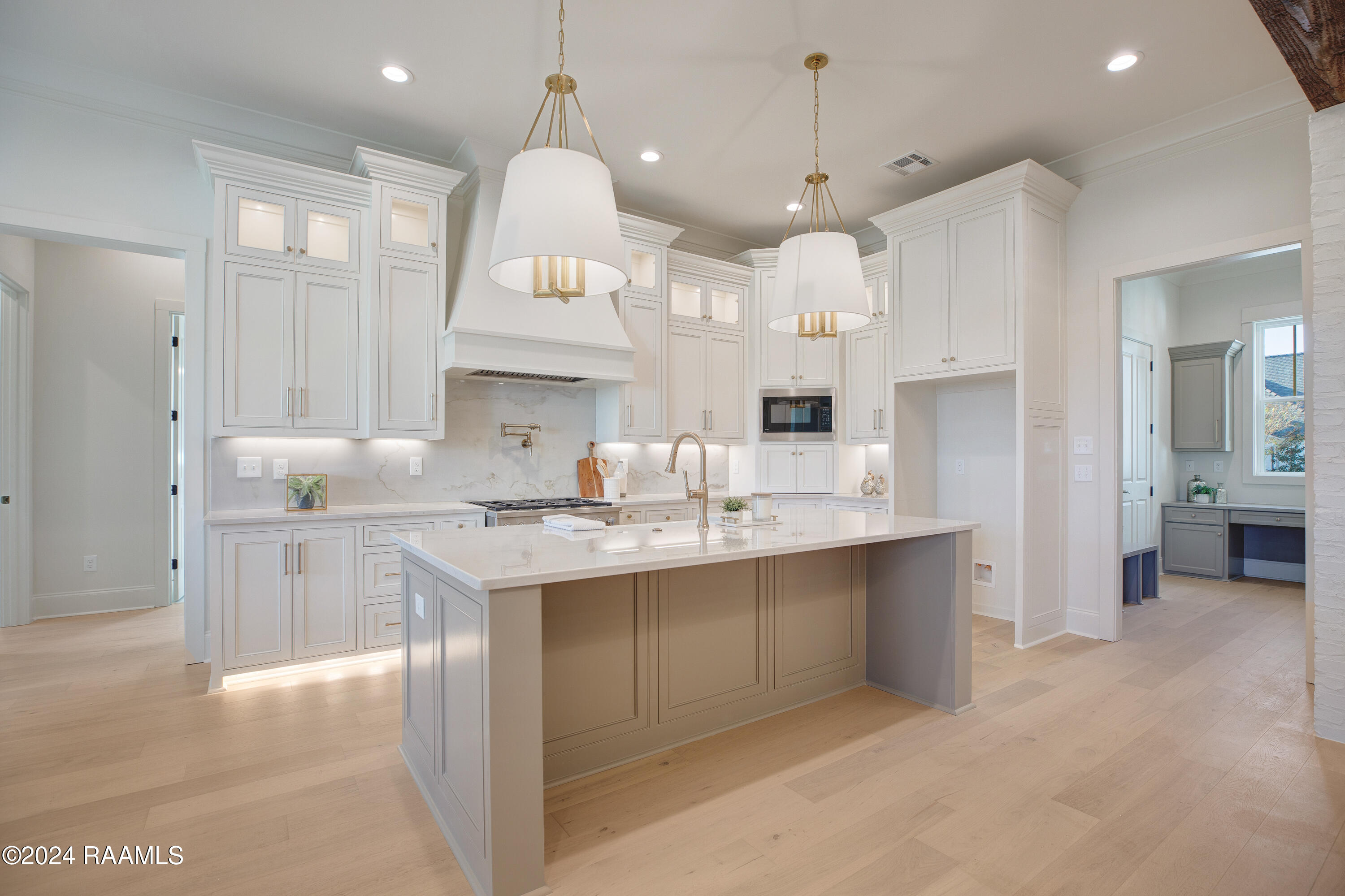 302 Rutherford Court Lafayette, LA 70503 - Photo 10 of 39 302Rutherford-8