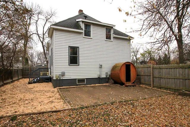 $179,900 | 528 South Holcombe Avenue, Litchfield, MN 55355