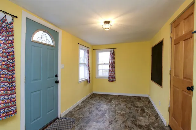 $179,900 | 528 South Holcombe Avenue, Litchfield, MN 55355