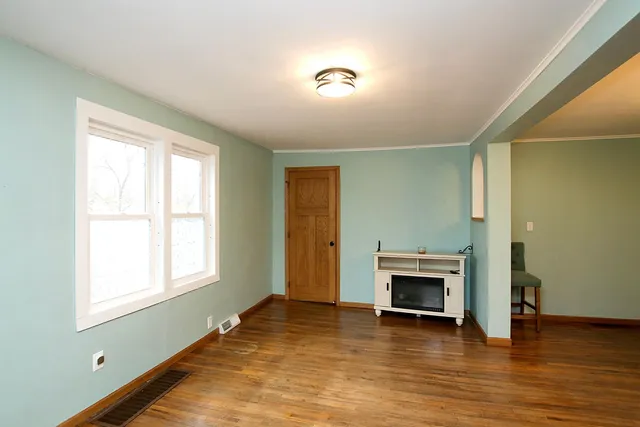 $179,900 | 528 South Holcombe Avenue, Litchfield, MN 55355