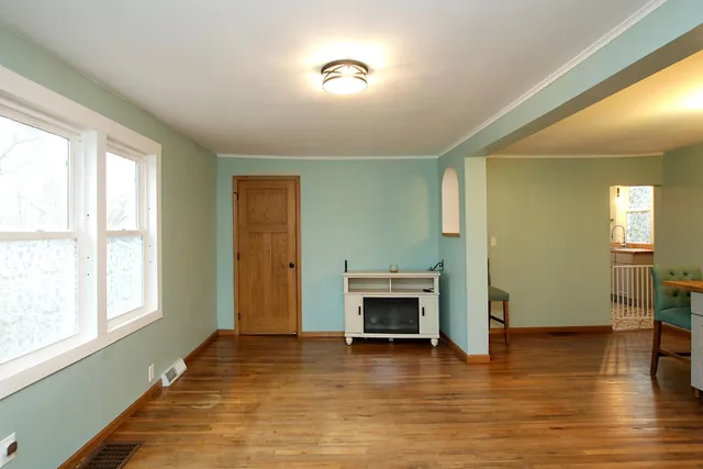 $179,900 | 528 South Holcombe Avenue, Litchfield, MN 55355