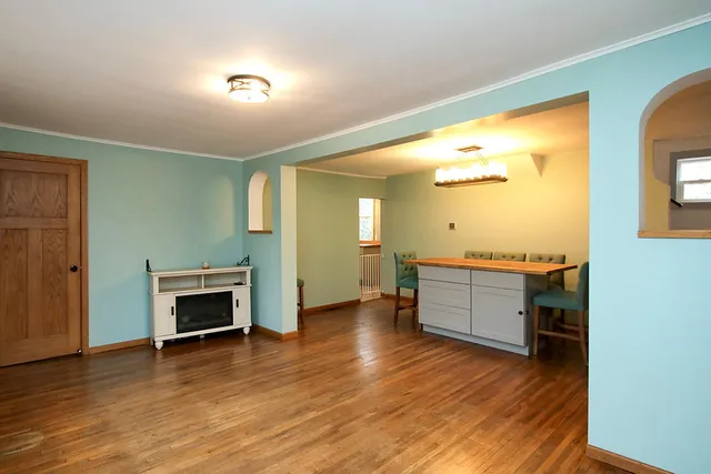 $179,900 | 528 South Holcombe Avenue, Litchfield, MN 55355