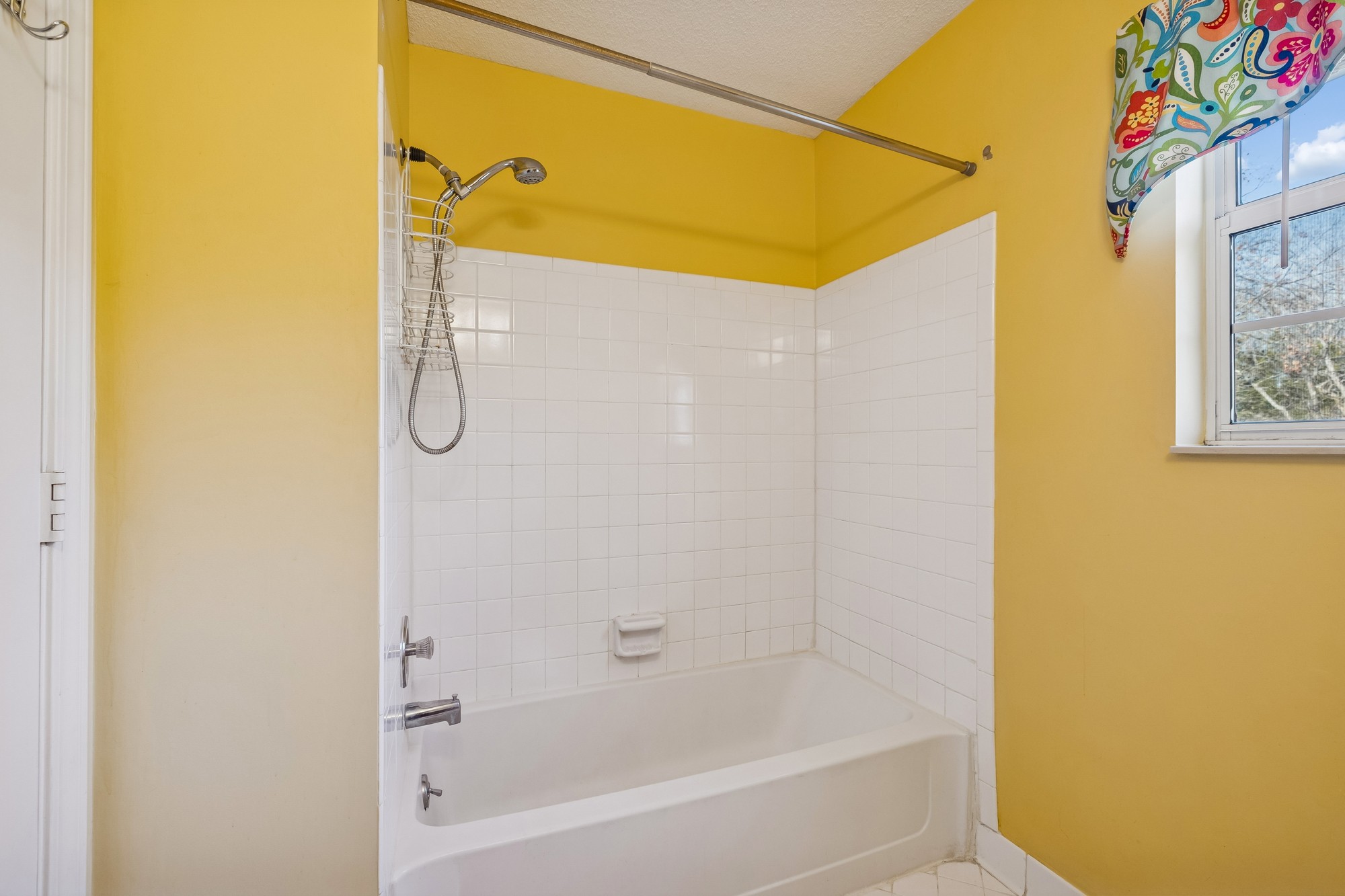 3508 Daisy Trail Antioch, TN 37013 - Photo 27 of 46 a bathroom with a shower