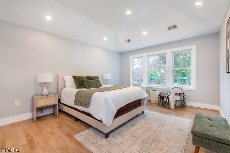 90 Ludlow Road Parsippany, NJ 07054 - Photo 21 of 31