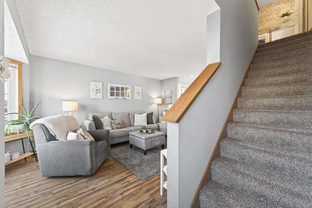 $210,000 | 4811 Education Drive North, Unit 2, Hugo, MN 55038