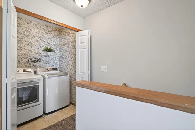 $210,000 | 4811 Education Drive North, Unit 2, Hugo, MN 55038