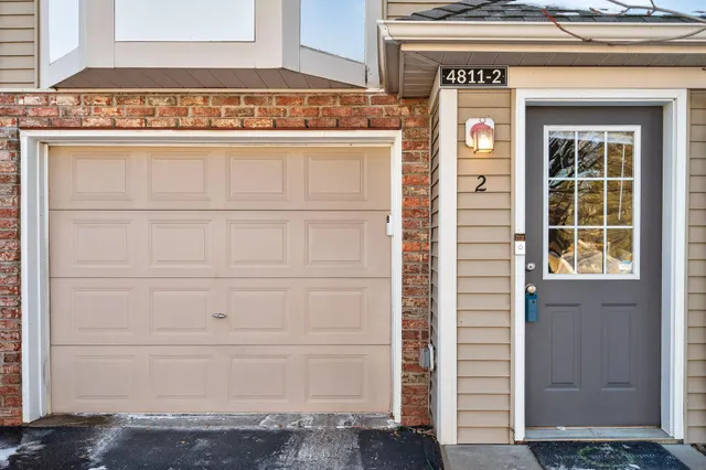 $210,000 | 4811 Education Drive North, Unit 2, Hugo, MN 55038