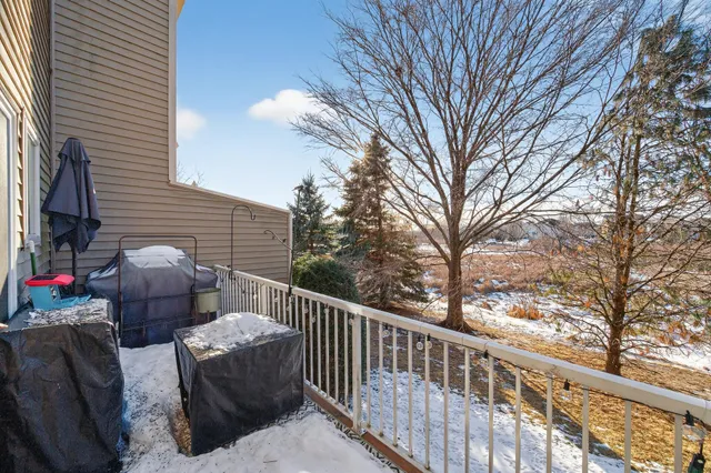 $210,000 | 4811 Education Drive North, Unit 2, Hugo, MN 55038