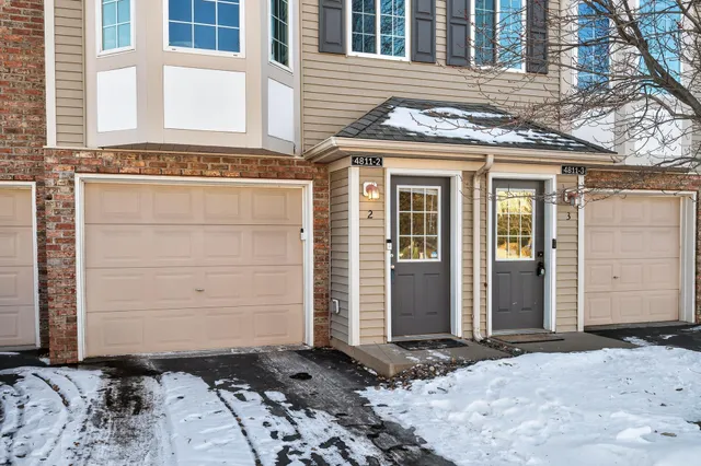 $210,000 | 4811 Education Drive North, Unit 2, Hugo, MN 55038