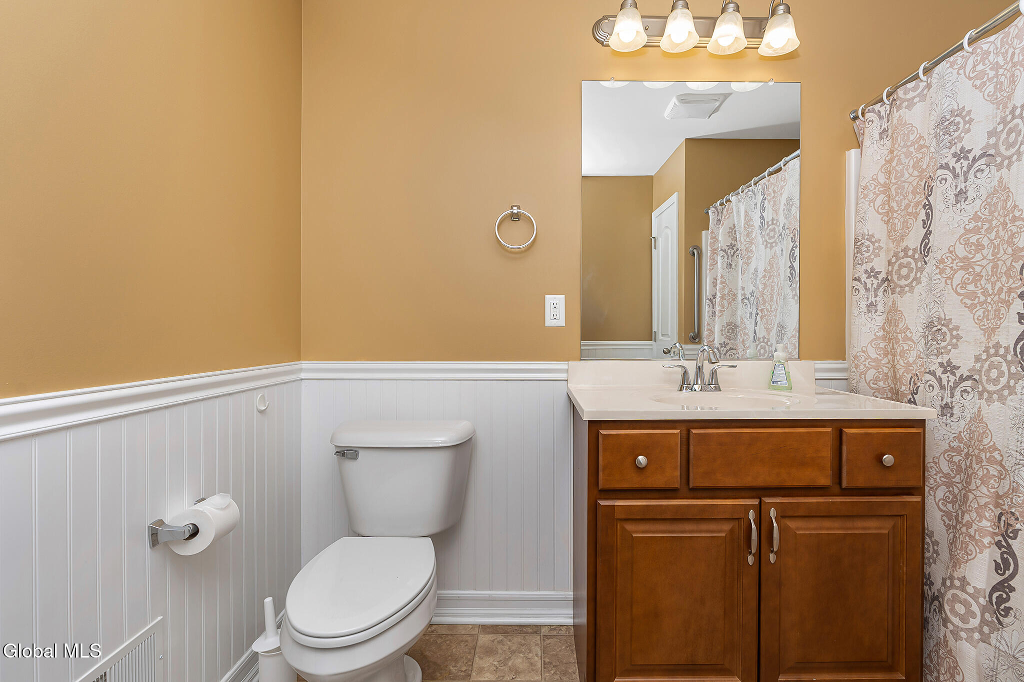 140 Paddock Circle Rotterdam, NY 12306 - Photo 23 of 43 012-140-Paddock-Cricle