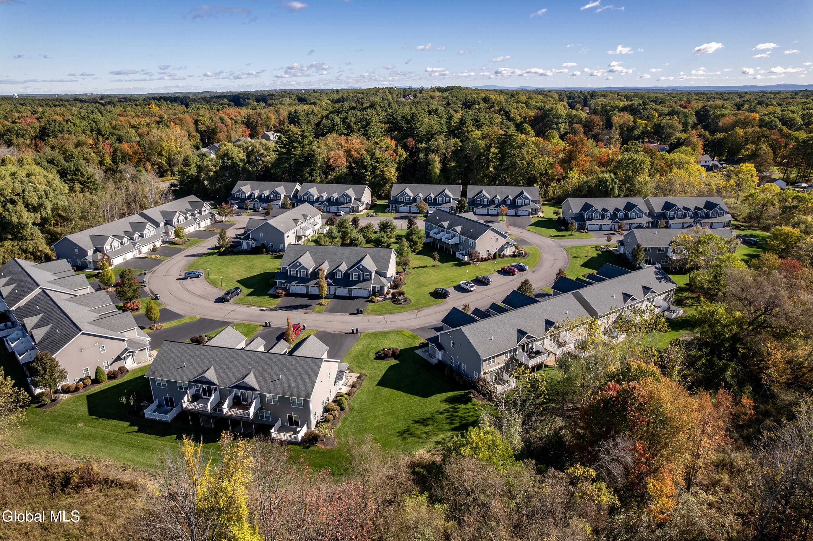 140 Paddock Circle Rotterdam, NY 12306 - Photo 40 of 43 049-140-Paddock-Cir-Rotterdam-NY-12306