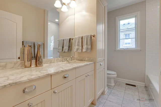 $1,995,000 | 1235 Scott Avenue, Winnetka, IL 60093