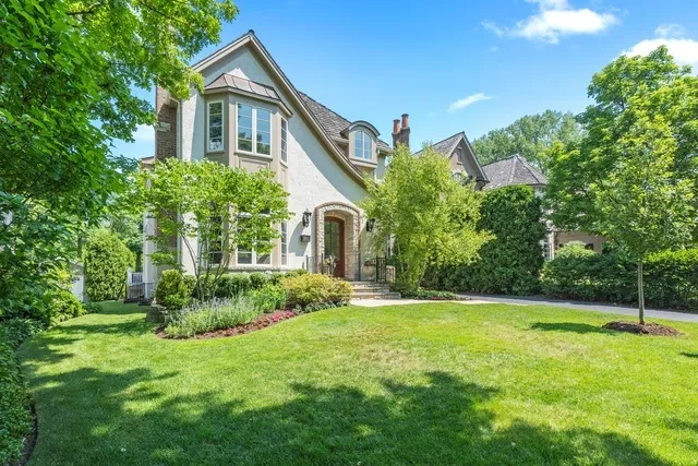 $1,995,000 | 1235 Scott Avenue, Winnetka, IL 60093