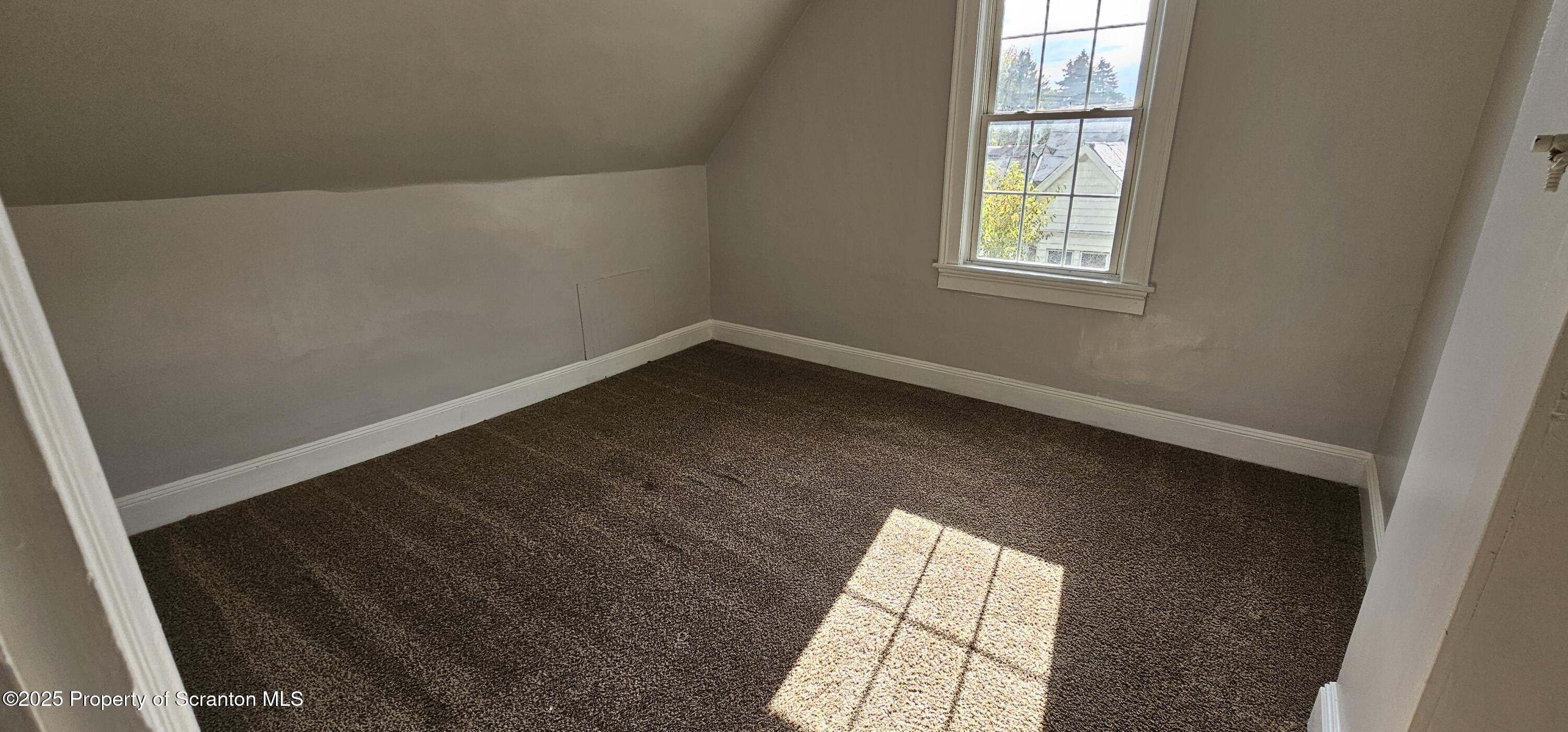 123 Oak Street, Unit 2 Scranton, PA 18508 - Photo 9 of 9 20251022_143842