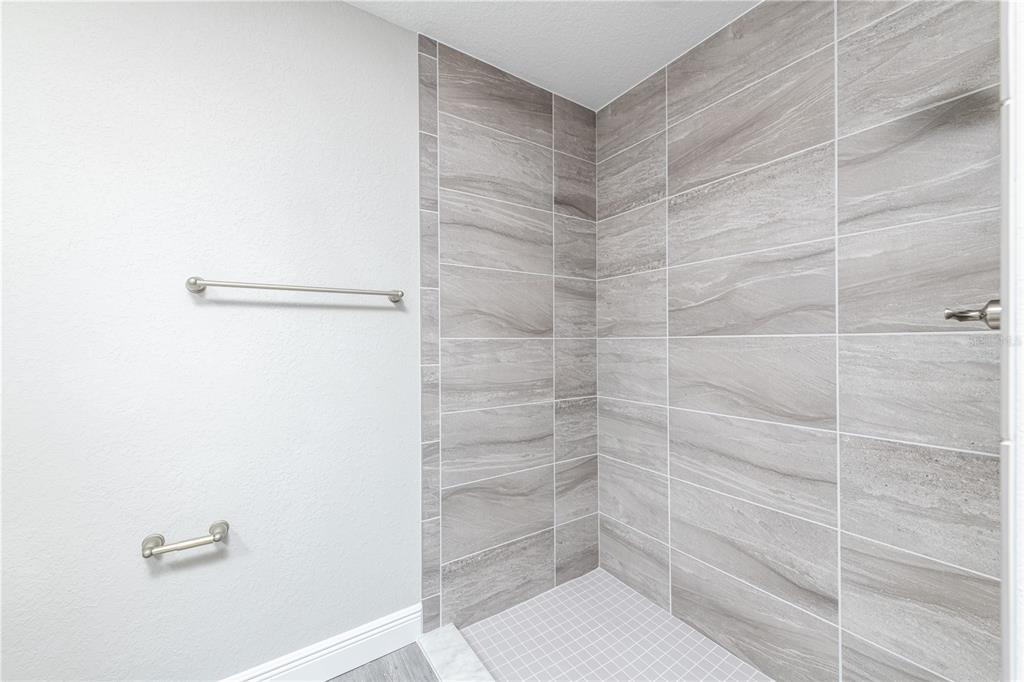 2376 Southeast 40th Street Road Ocala, FL 34480 - Photo 18 of 40 Gallery Image 18