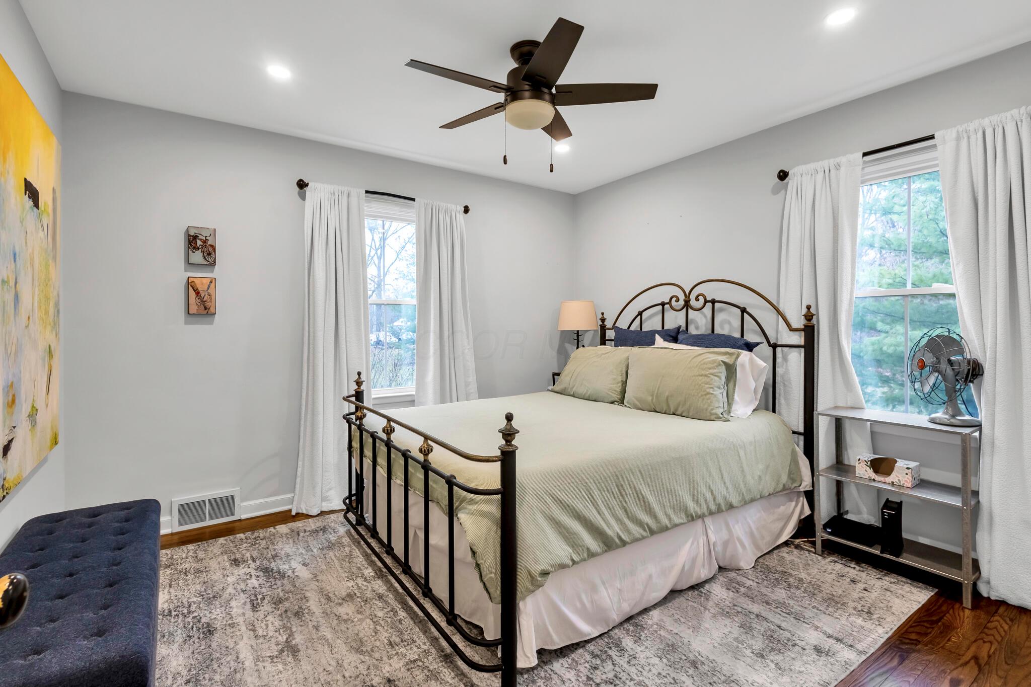 470 West Johnstown Road Gahanna, OH 43230 - Photo 13 of 34 First floor bedroom #1