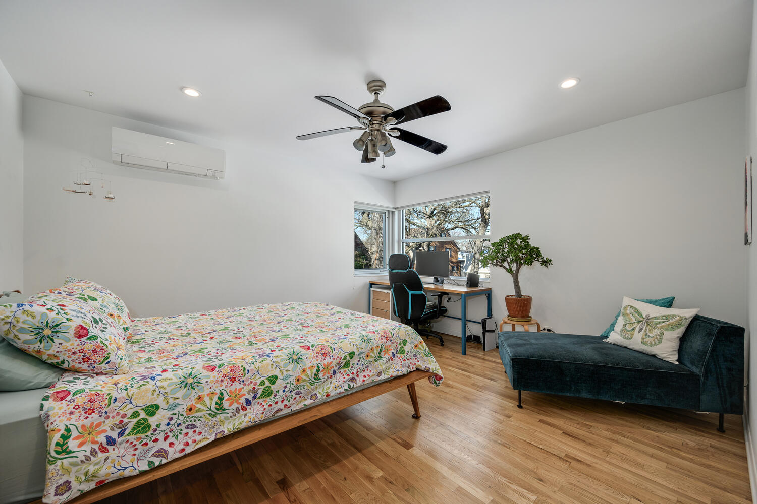 525 Berkeley Road Riverside, IL 60546 - Photo 23 of 29