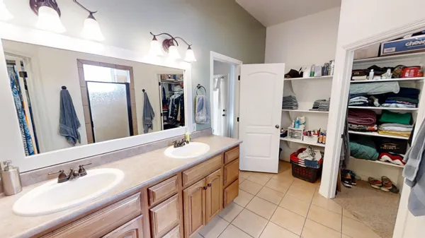 $735,000 | 4521 East 22nd Street, Casper, WY 82609