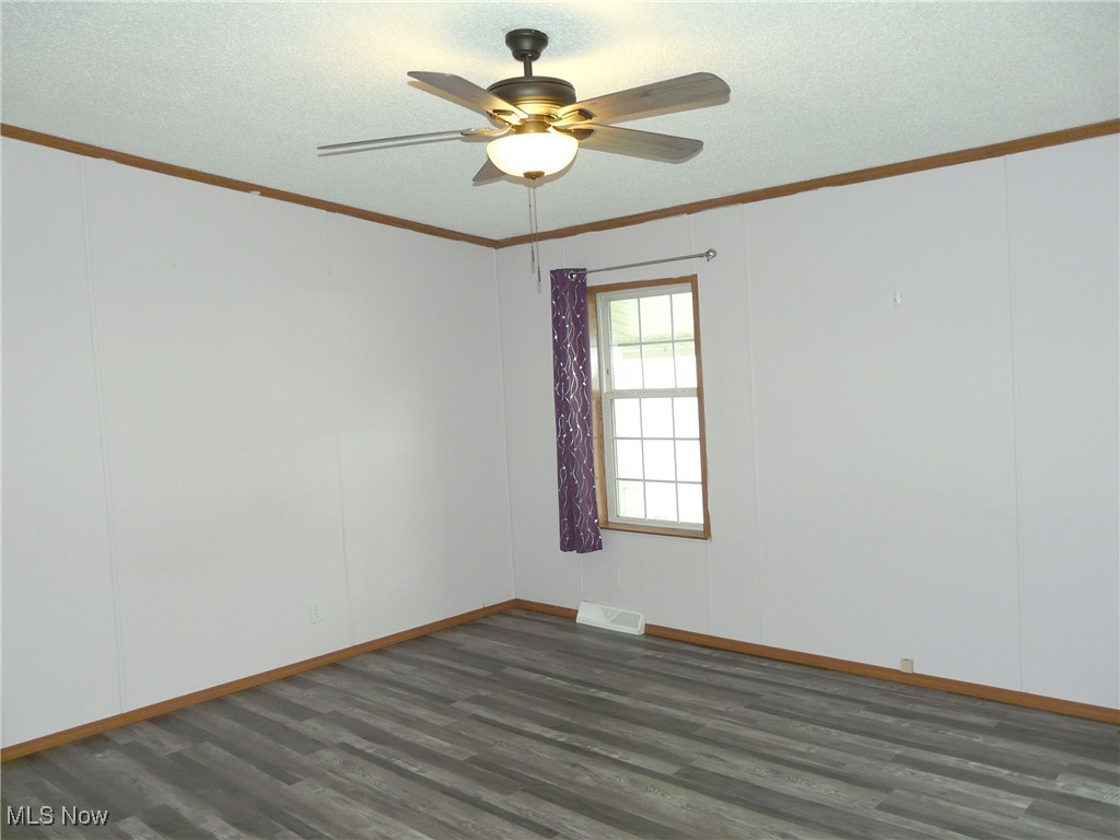 27202 Cook Road, Unit 112 Olmsted Falls, OH 44138 - Photo 12 of 28 Master bedroom