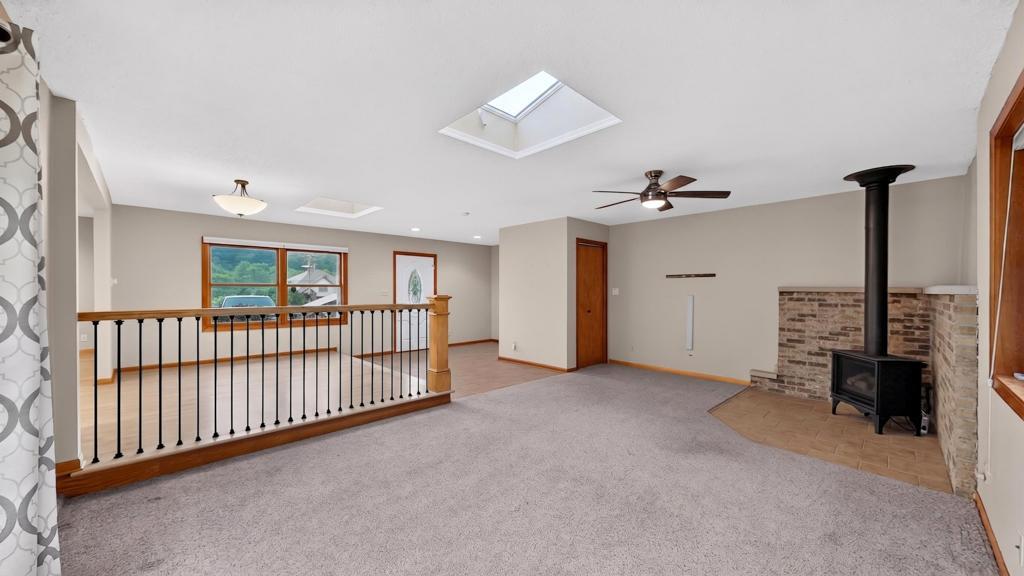 1613 Gilmore Valley Road Winona, MN 55987 - Photo 9 of 63