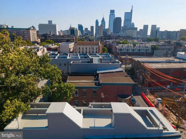 a picture of city view