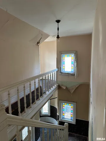 $29,900 | 535 South Main Street, Canton, IL 61520