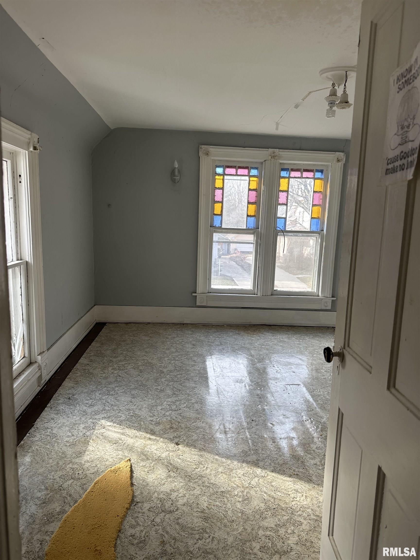 535 South Main Street Canton, IL 61520 - Photo 6 of 9