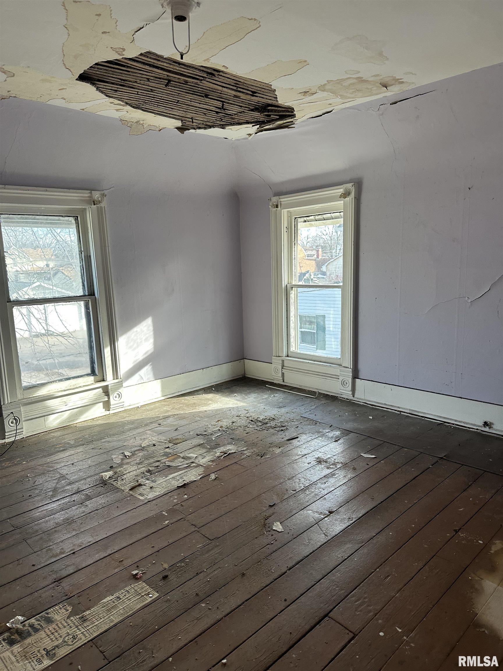 535 South Main Street Canton, IL 61520 - Photo 8 of 9