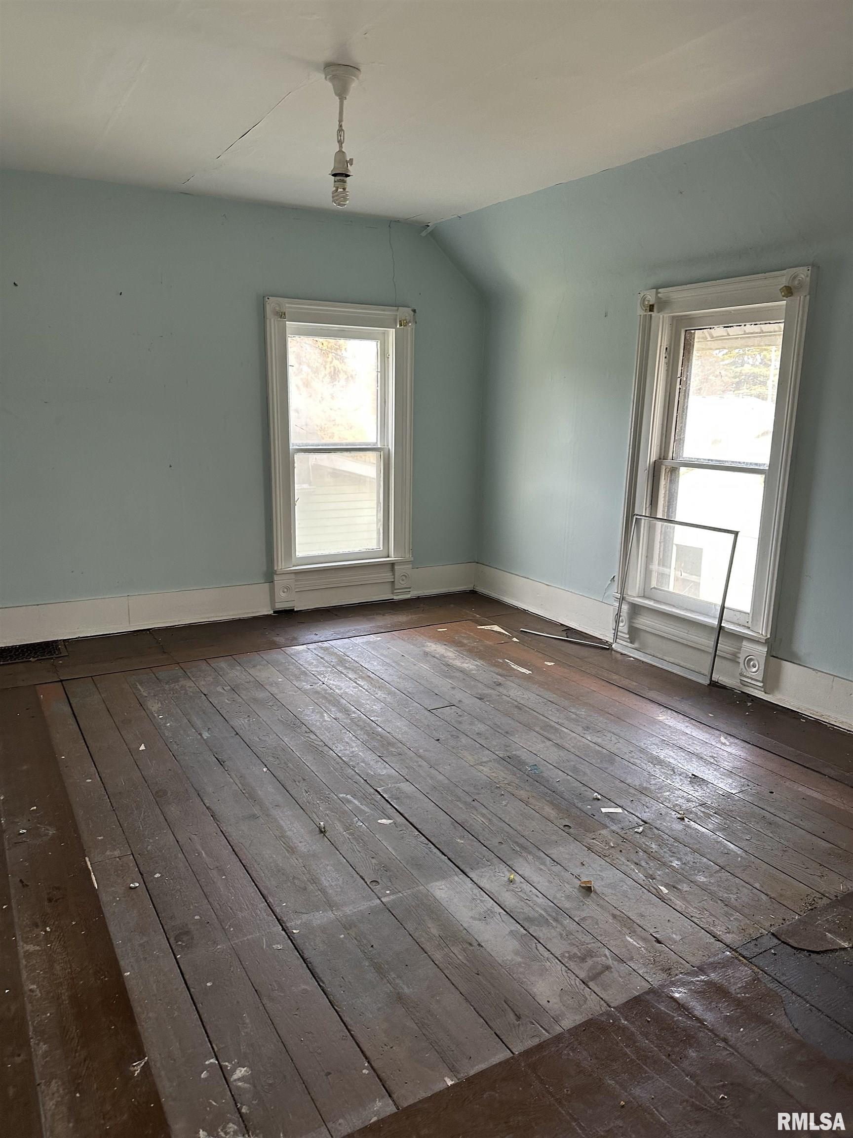 535 South Main Street Canton, IL 61520 - Photo 9 of 9