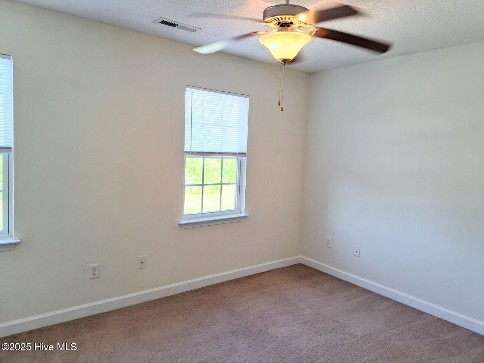 302 Burley Drive, Unit 5 Hubert, NC 28539 - Photo 11 of 12 20230423_162657_2