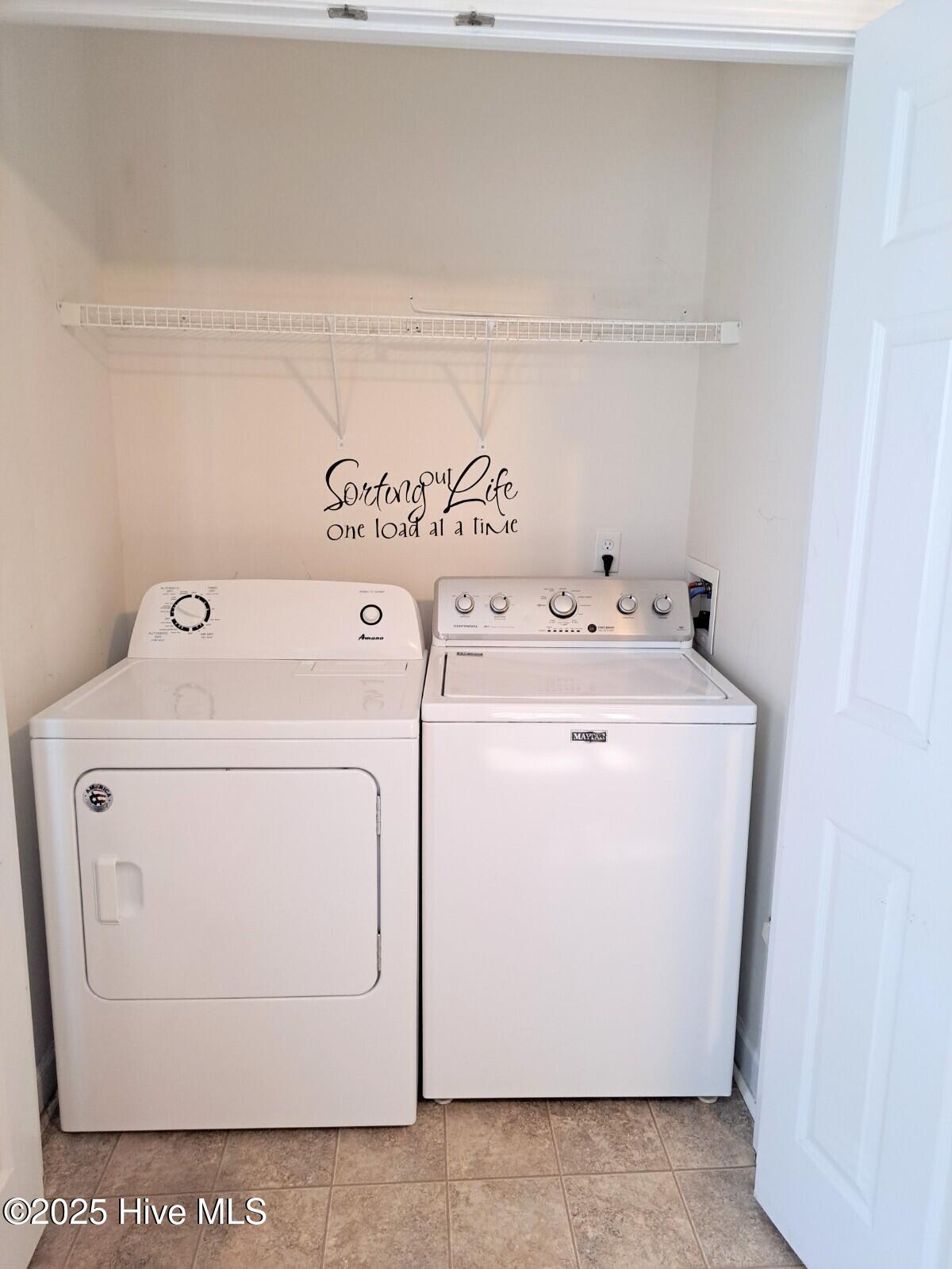 302 Burley Drive, Unit 5 Hubert, NC 28539 - Photo 7 of 12 20230423_161908_2