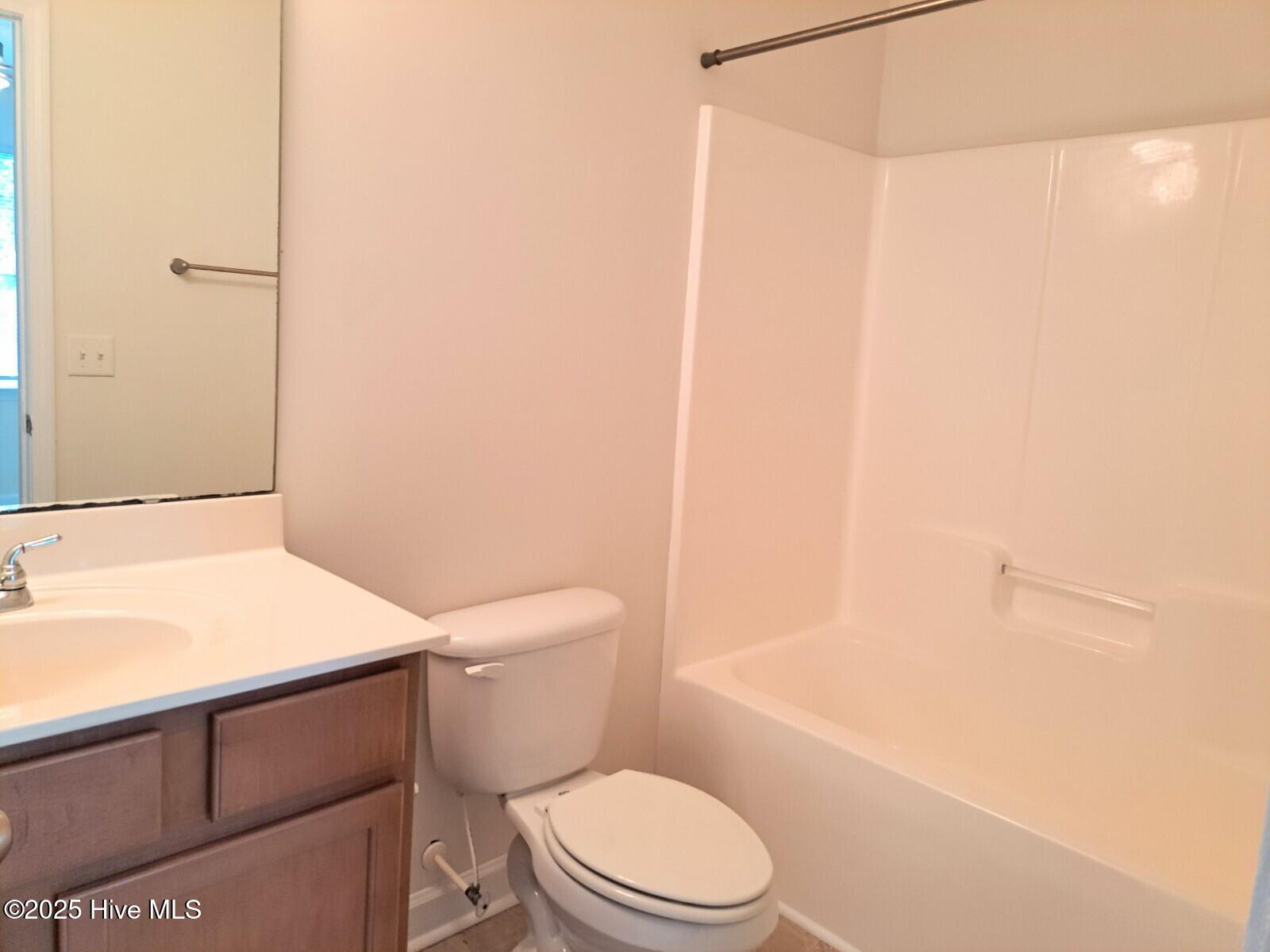 302 Burley Drive, Unit 5 Hubert, NC 28539 - Photo 10 of 12 20230423_162547_2