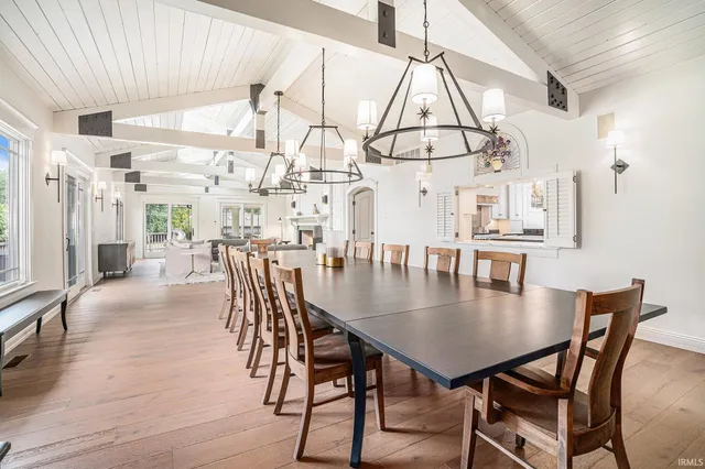 $1,970,000 | 622 Bristol Avenue, Middlebury, IN 46540