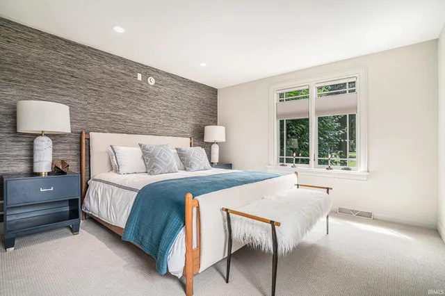 $1,970,000 | 622 Bristol Avenue, Middlebury, IN 46540