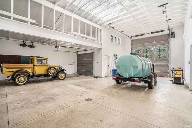 $1,970,000 | 622 Bristol Avenue, Middlebury, IN 46540